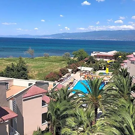 Afytos Park Mtk Hotel *